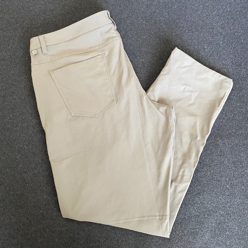 Lululemon Men’s ABC Pant Classic 32”L
